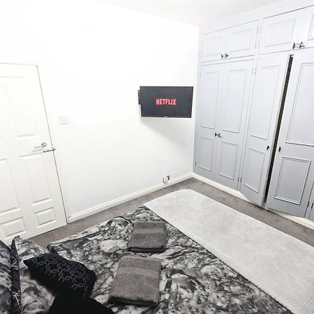Bromley Serviced Apartments - Beckenham Place Park - London - 2 Bed House - Free Parking - 2 Beds 1 Sofabed 外观 照片