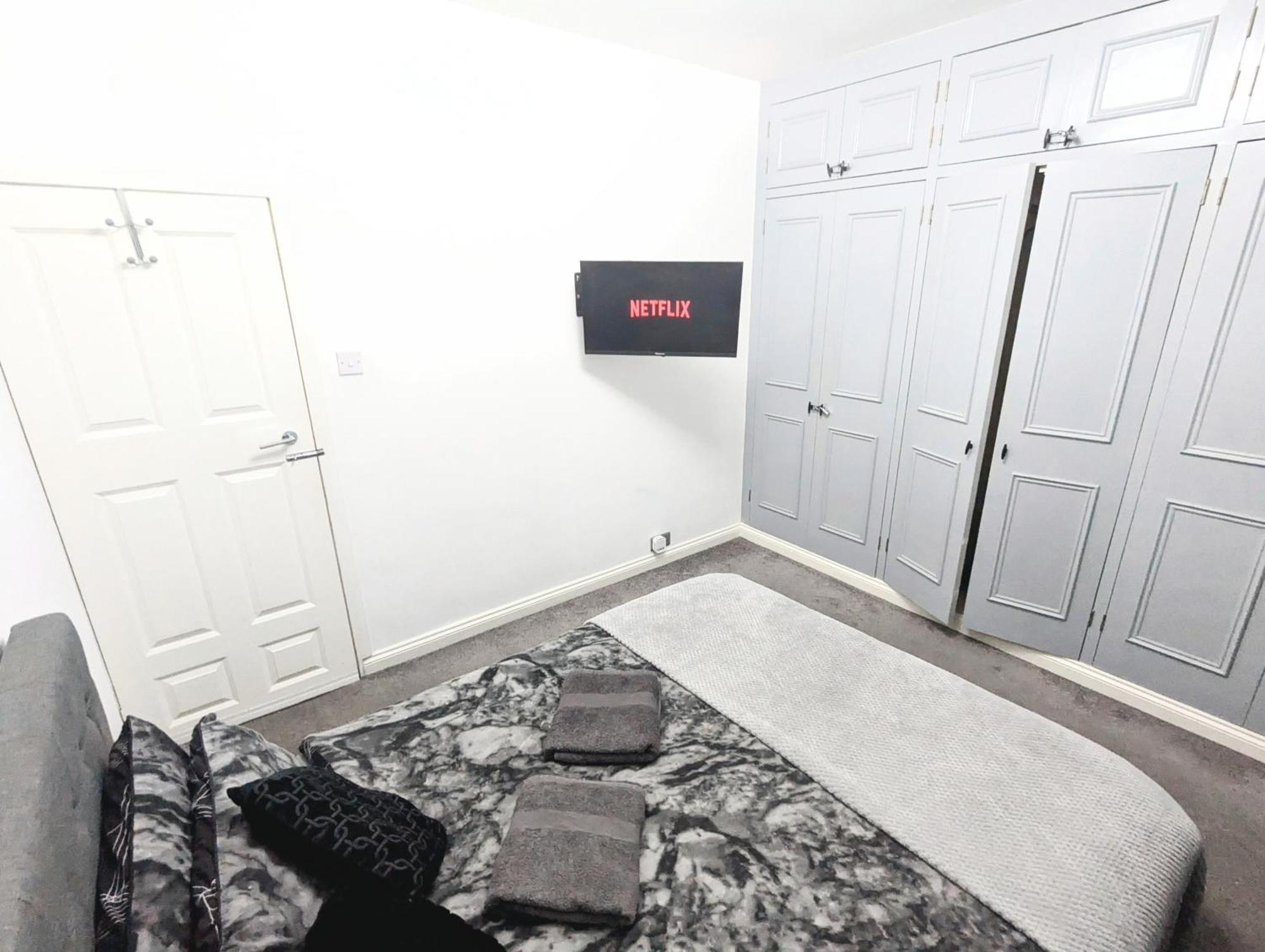 Bromley Serviced Apartments - Beckenham Place Park - London - 2 Bed House - Free Parking - 2 Beds 1 Sofabed 外观 照片