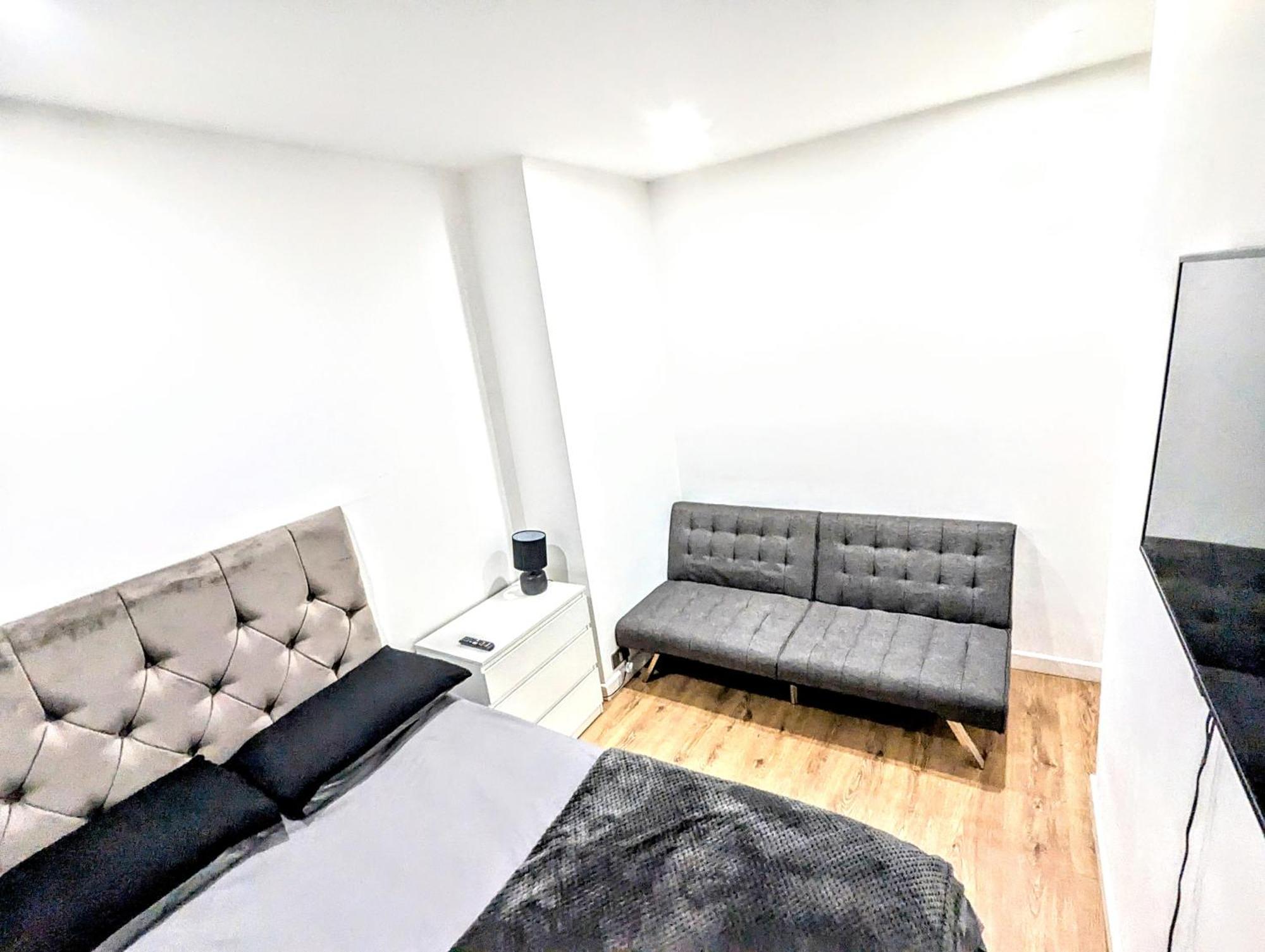 Bromley Serviced Apartments - Beckenham Place Park - London - 2 Bed House - Free Parking - 2 Beds 1 Sofabed 外观 照片