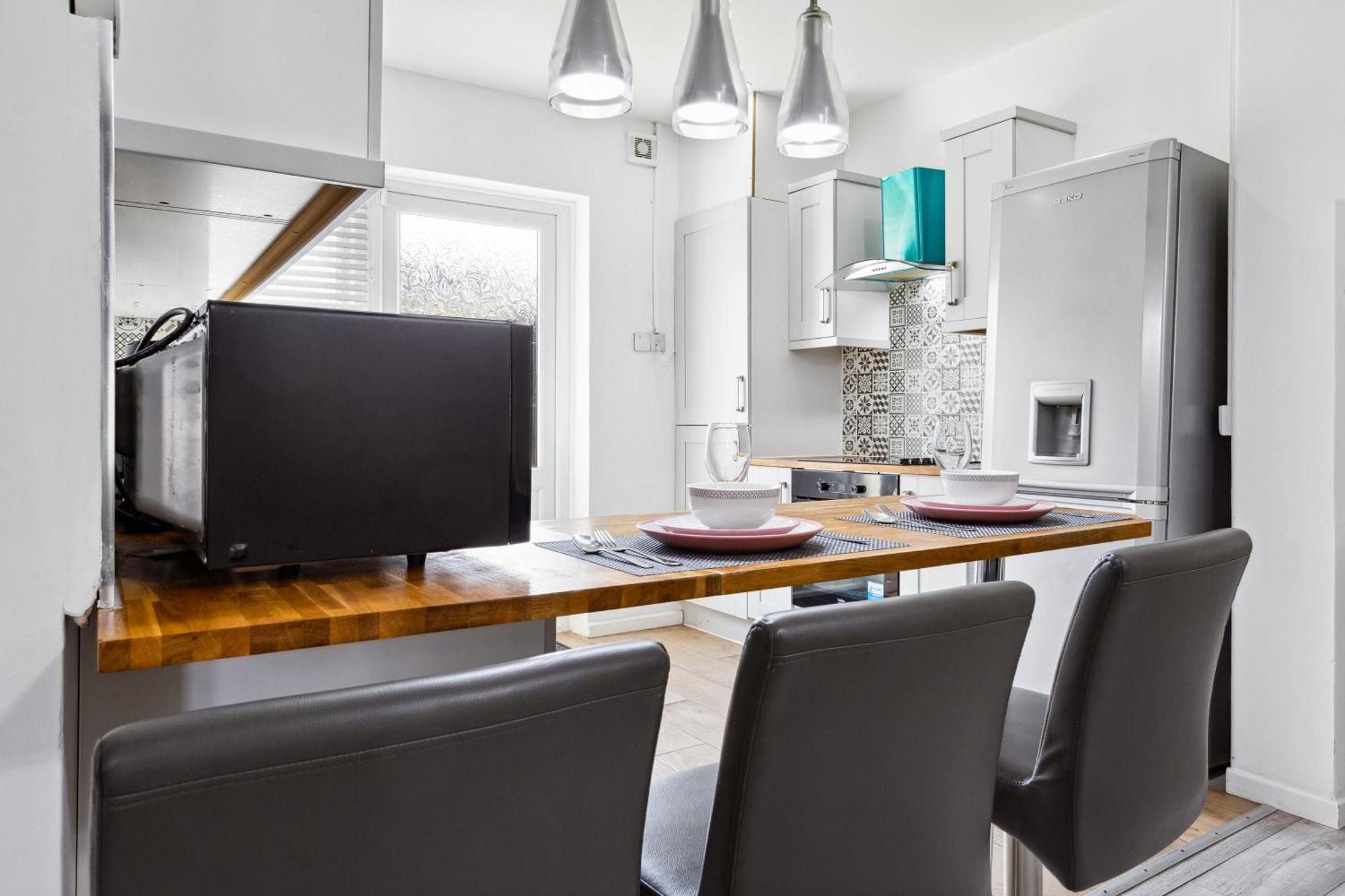 Bromley Serviced Apartments - Beckenham Place Park - London - 2 Bed House - Free Parking - 2 Beds 1 Sofabed 外观 照片